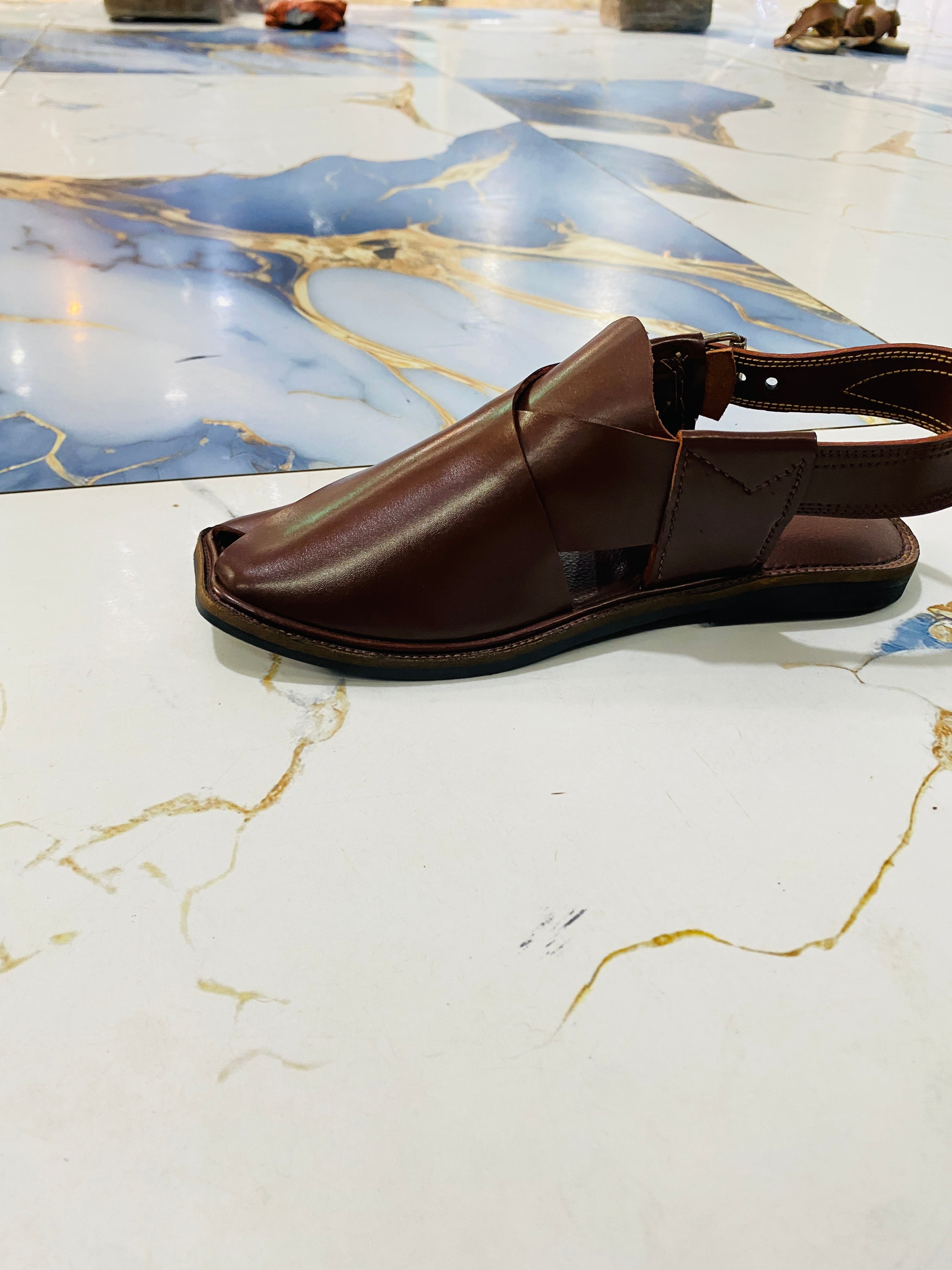 Classic Peshawari (Brown)