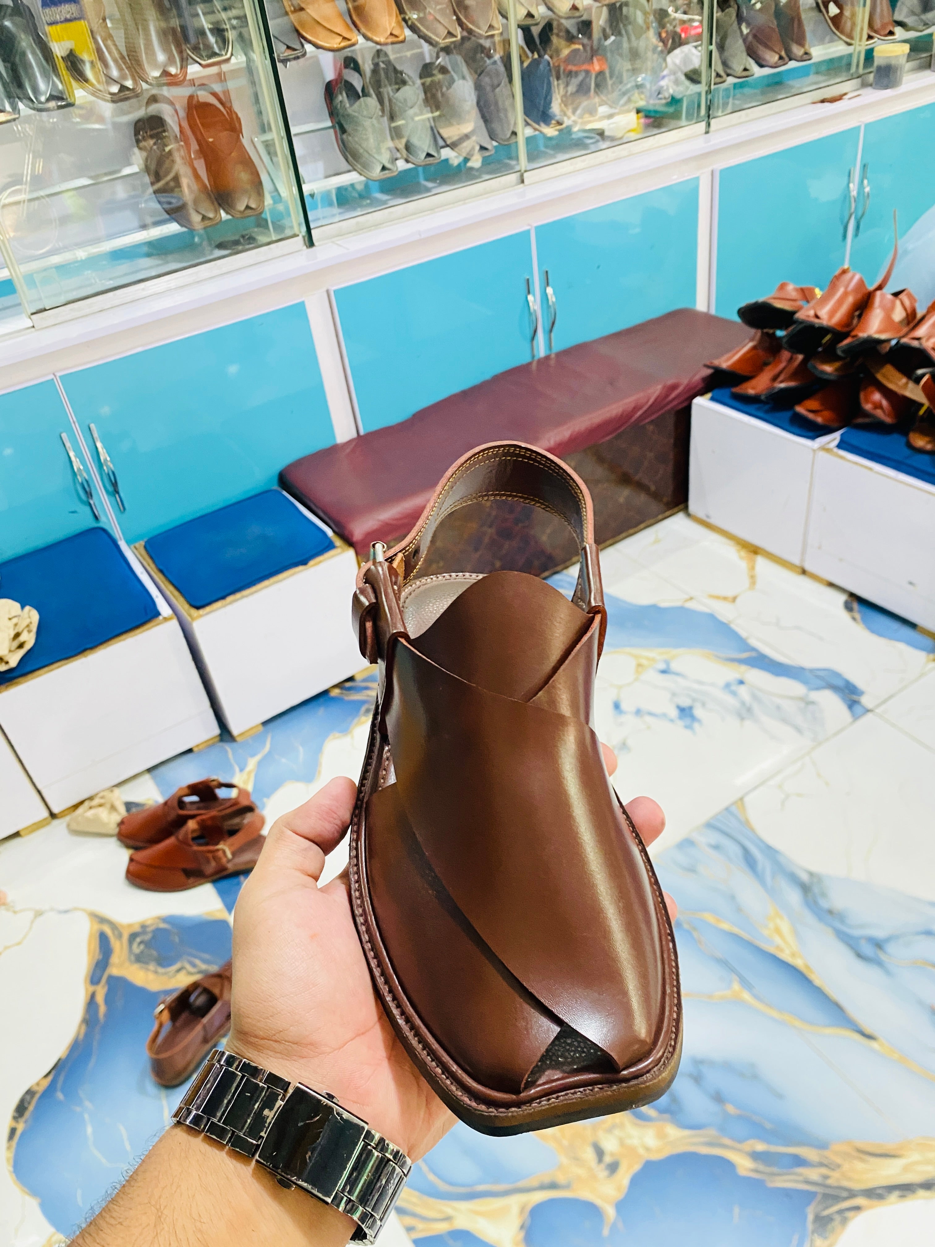 Classic Peshawari (Brown)