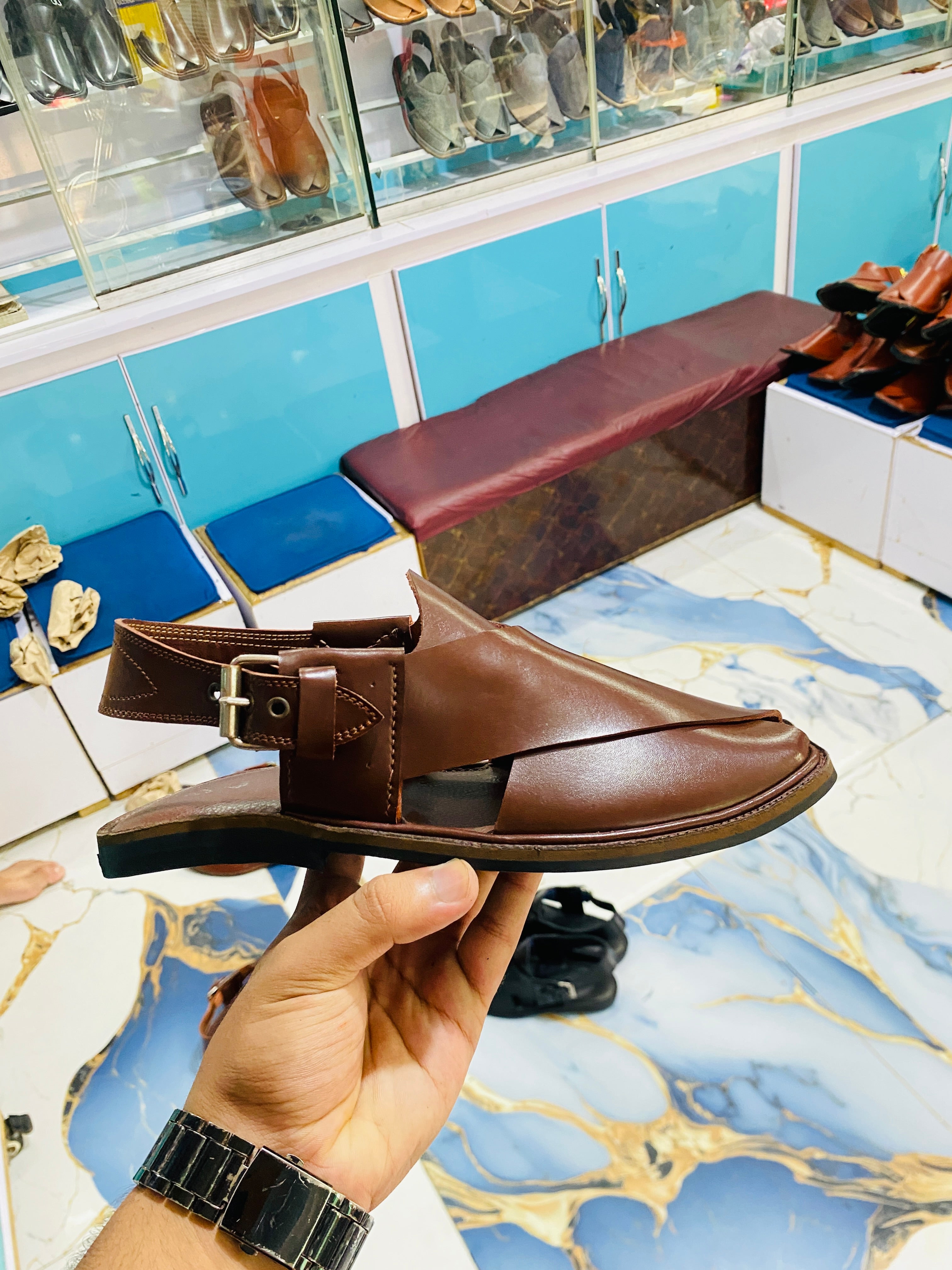 Classic Peshawari (Brown)