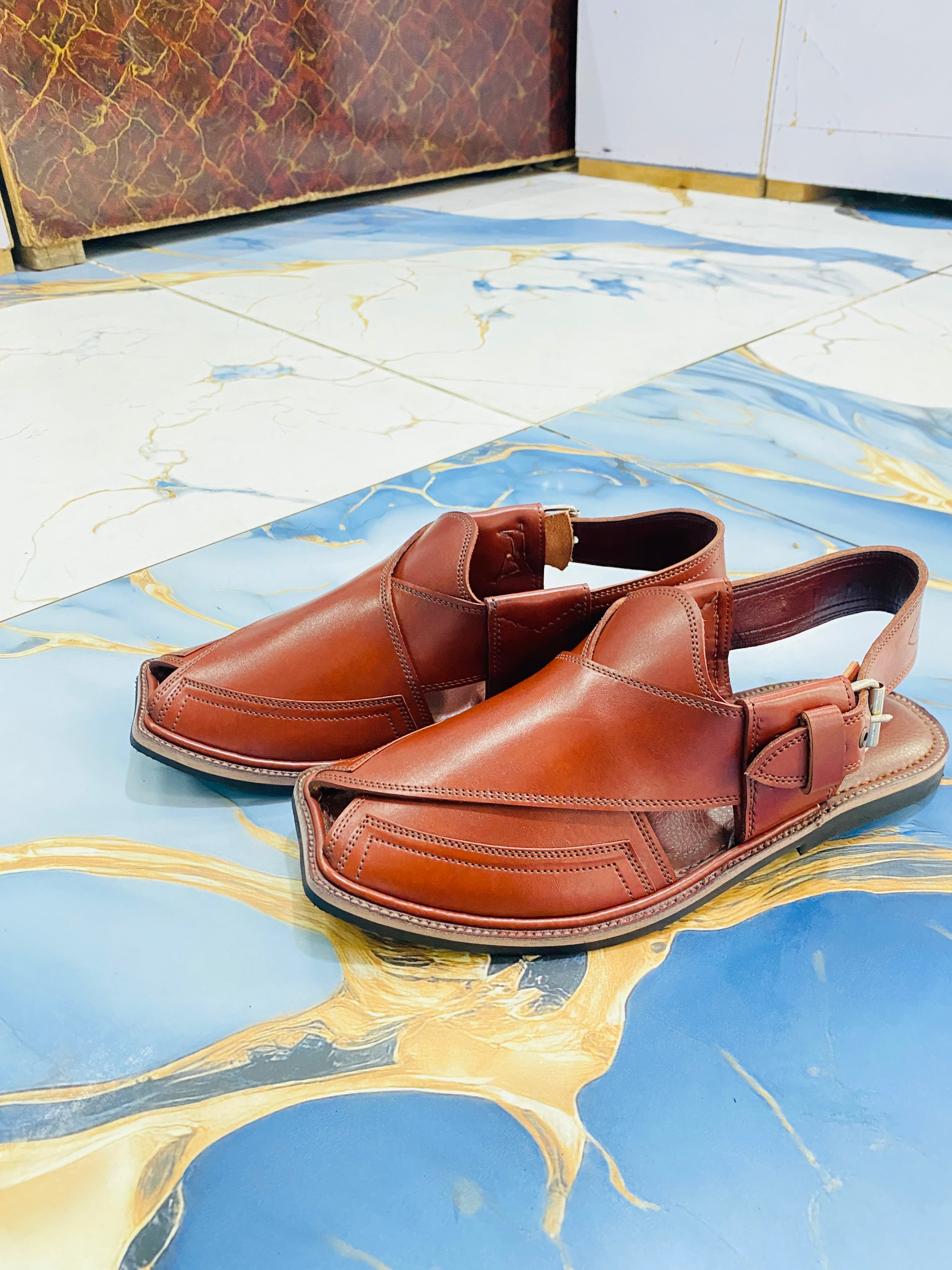 Takidara Peshawari Chappal (Master)