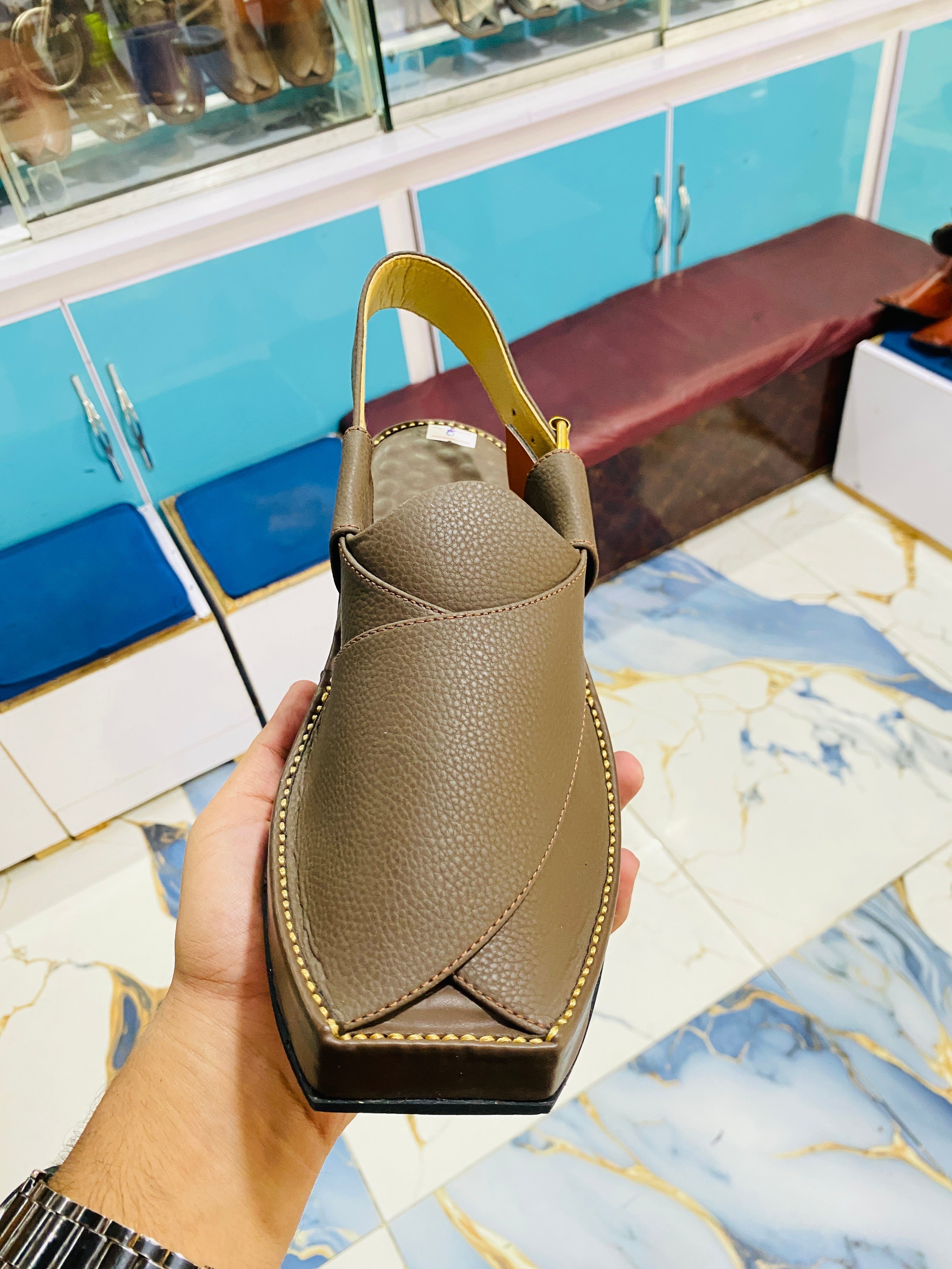 Smart Kaptaan Peshawari Chappal (Brown)