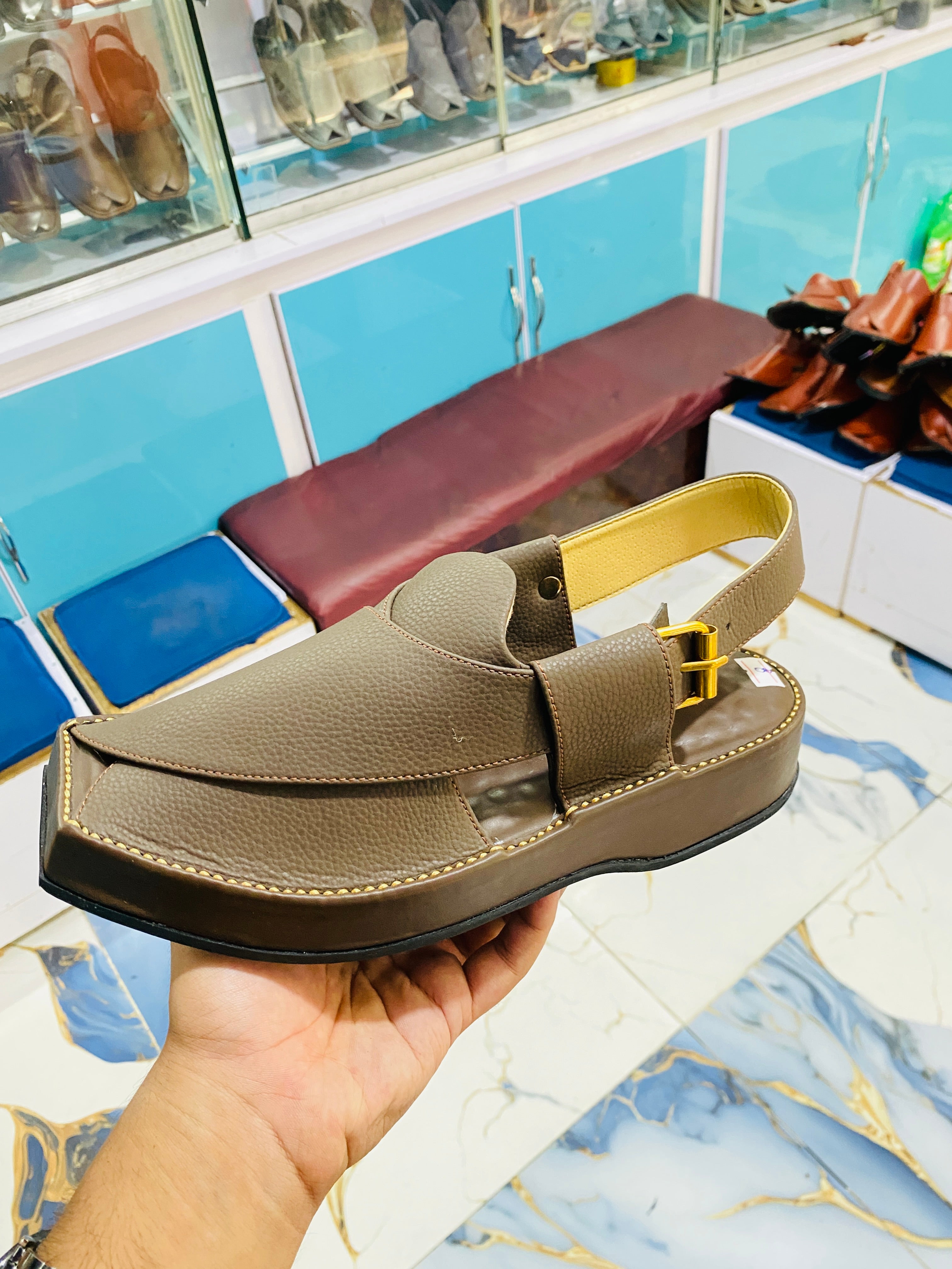 Smart Kaptaan Peshawari Chappal (Brown)